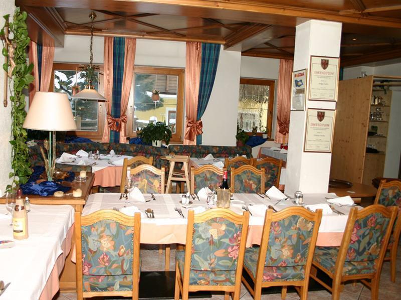Fuchs Bed & Breakfast 3*